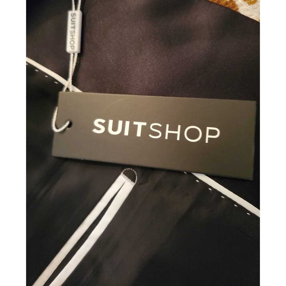 SuitShop Black Peak Lapel Tuxedo Jacket 44R NWT Slim Fit PKTXSJ44R-S Tux - Picture 7 of 16